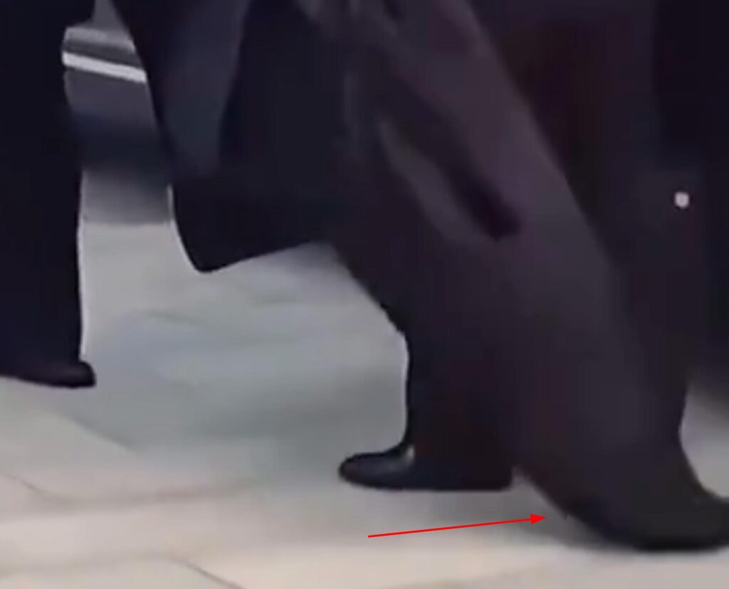 kim jong un coat issue